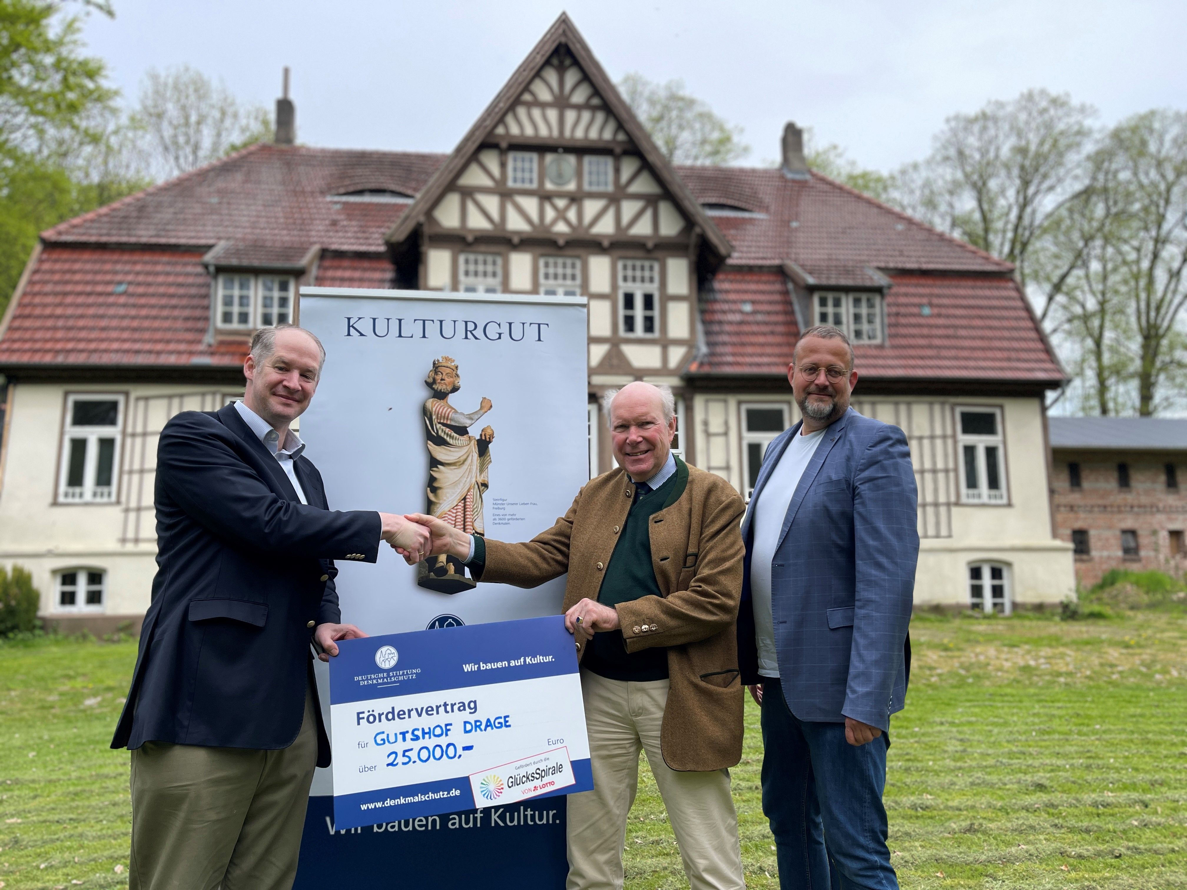 Gut Drage - Historisches Juwel im Kreis Steinburg