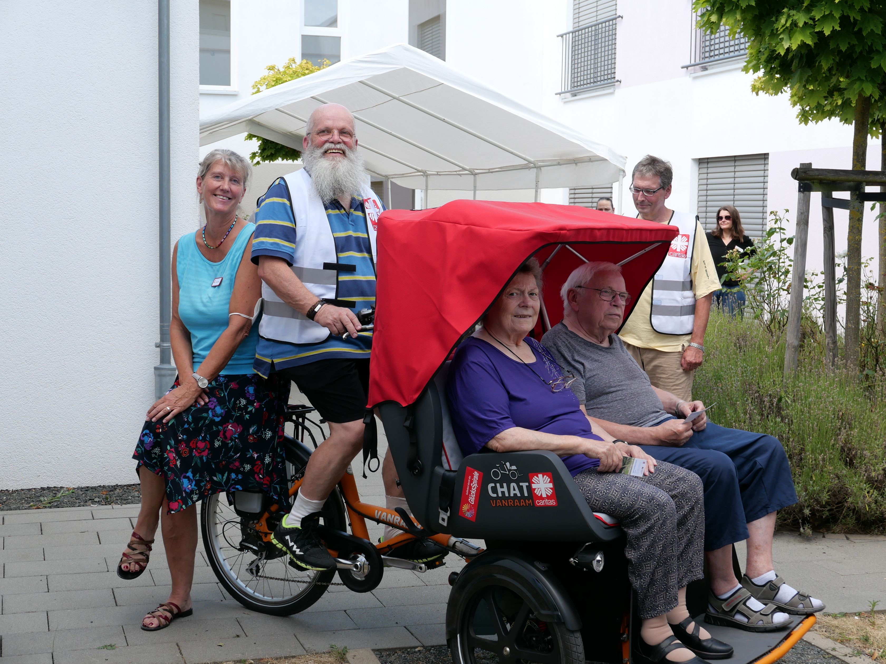 Jetzt weht’s in den Haaren - Starthilfe für die Rikscha