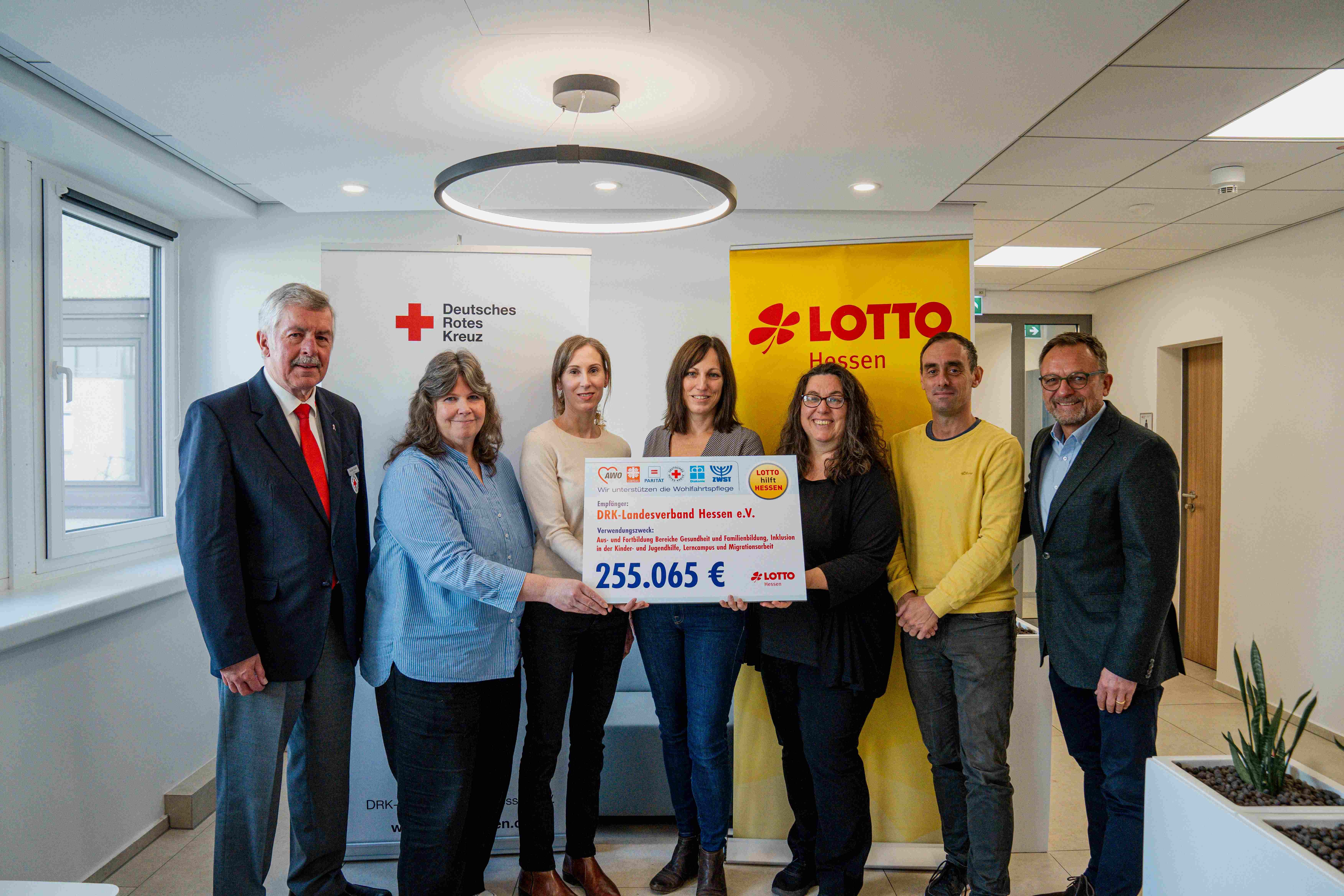 Gemeinwohl gewinnt: GlücksSpirale fördert wichtige DRK-Projekte in Hessen