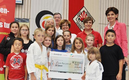 Mitspringen verbindet – JSV Speyer lebt Integration auf der Matte